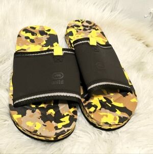 Marc Ecko Unltd Sandals Slippers Yellow Black Camouflage perfect Slide Men's 9